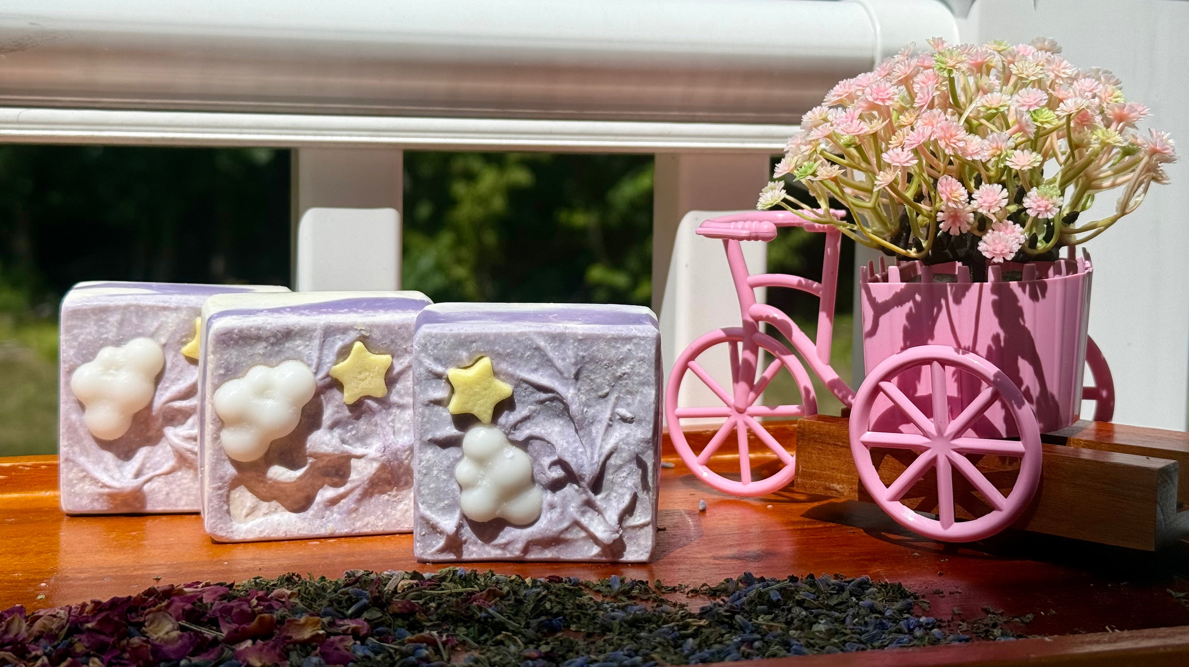 Slumber Aura Salt Soap